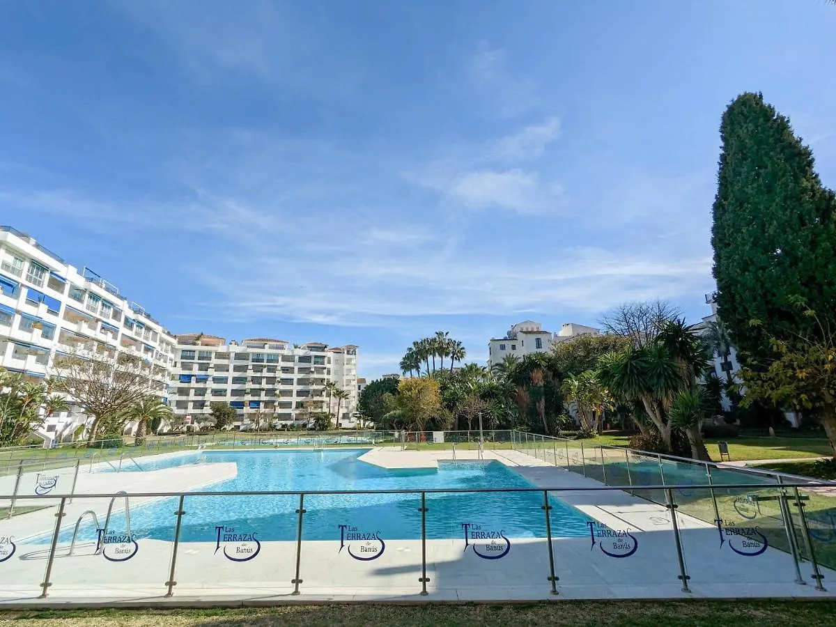 Apartment Harbor Getaway In The Heart Of Puerto Banus With Walking Dictance To Everything Marbella