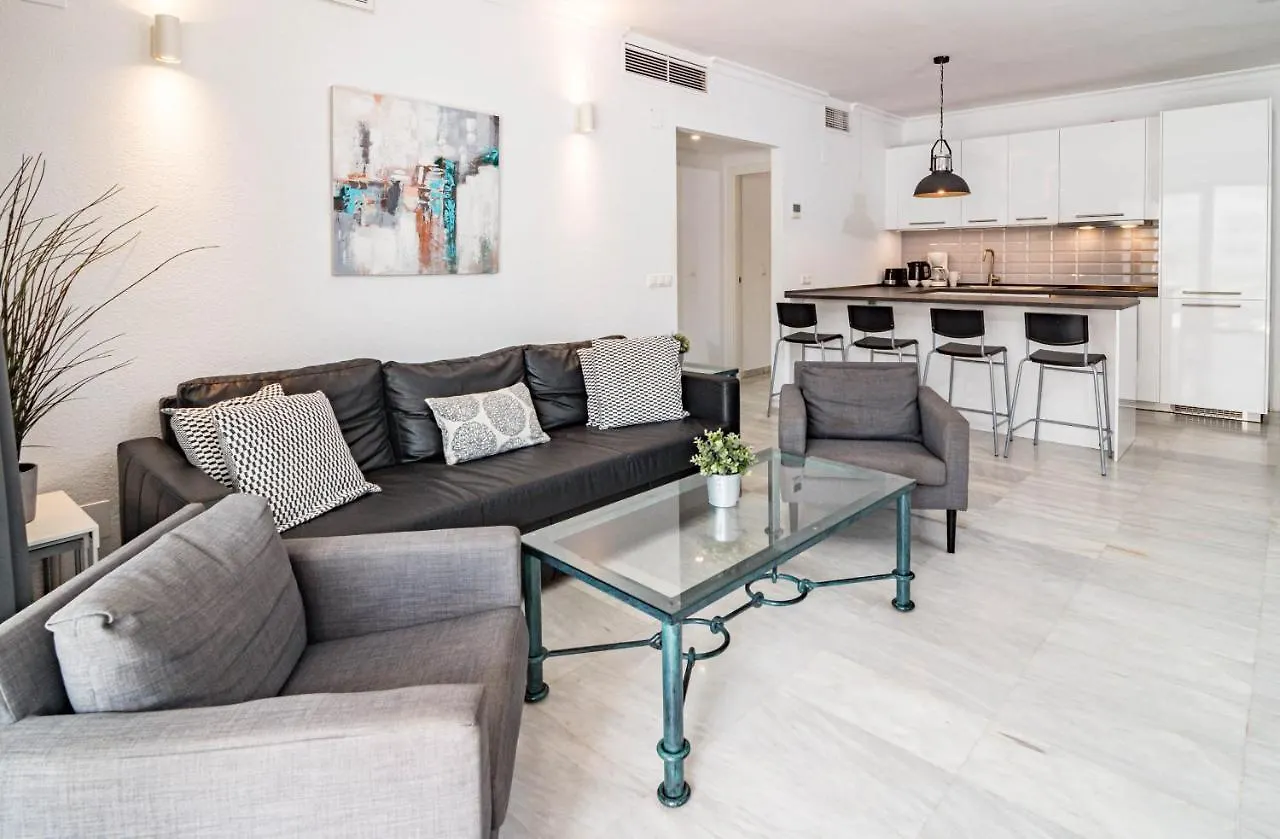 Harbor Getaway In The Heart Of Puerto Banus With Walking Dictance To Everything Marbella 0*,